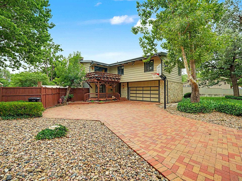 Salina Concrete levels Patio