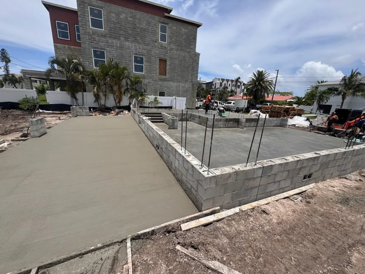 Fencing Contractor in Ventura County