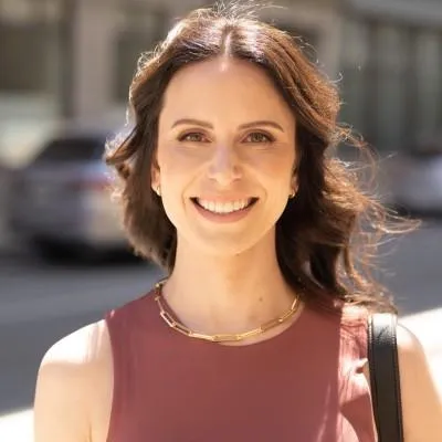 Headshot of Katey Csernyik