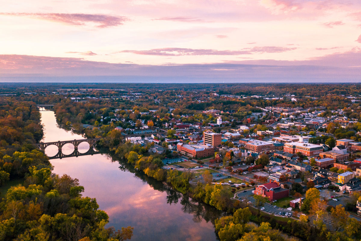 🚗 Moving to Fredericksburg, VA? Why a Short-Term Car Rental Can Make Life Easier | PRIME CARZ – Fredericksburg, VA