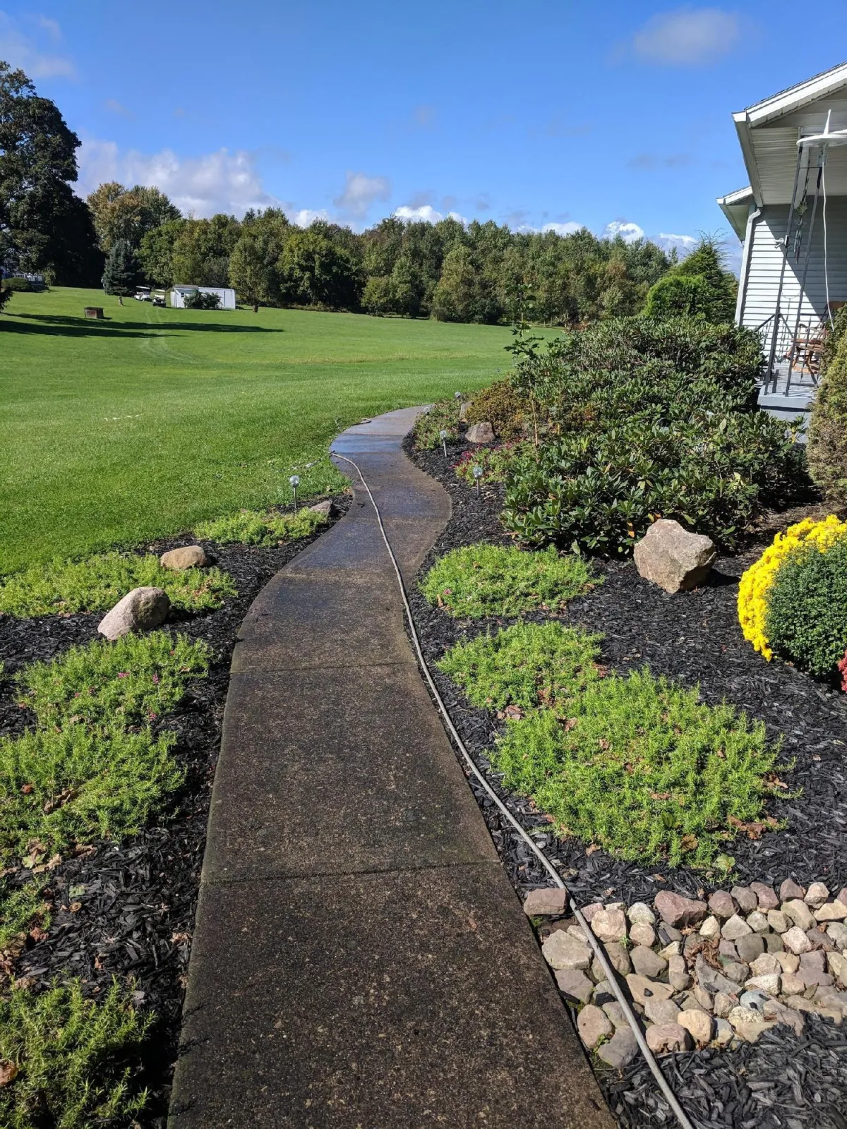 concrete cleaning and driveway cleaning Syracuse, New York