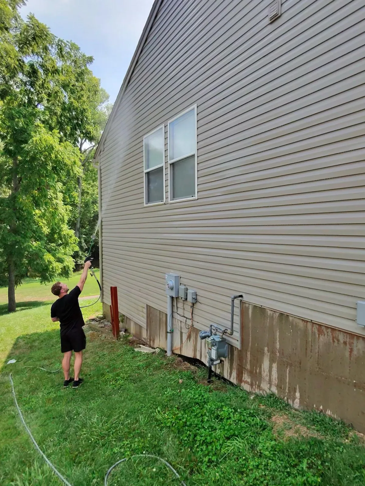 pressure washing services Liverpool, NY