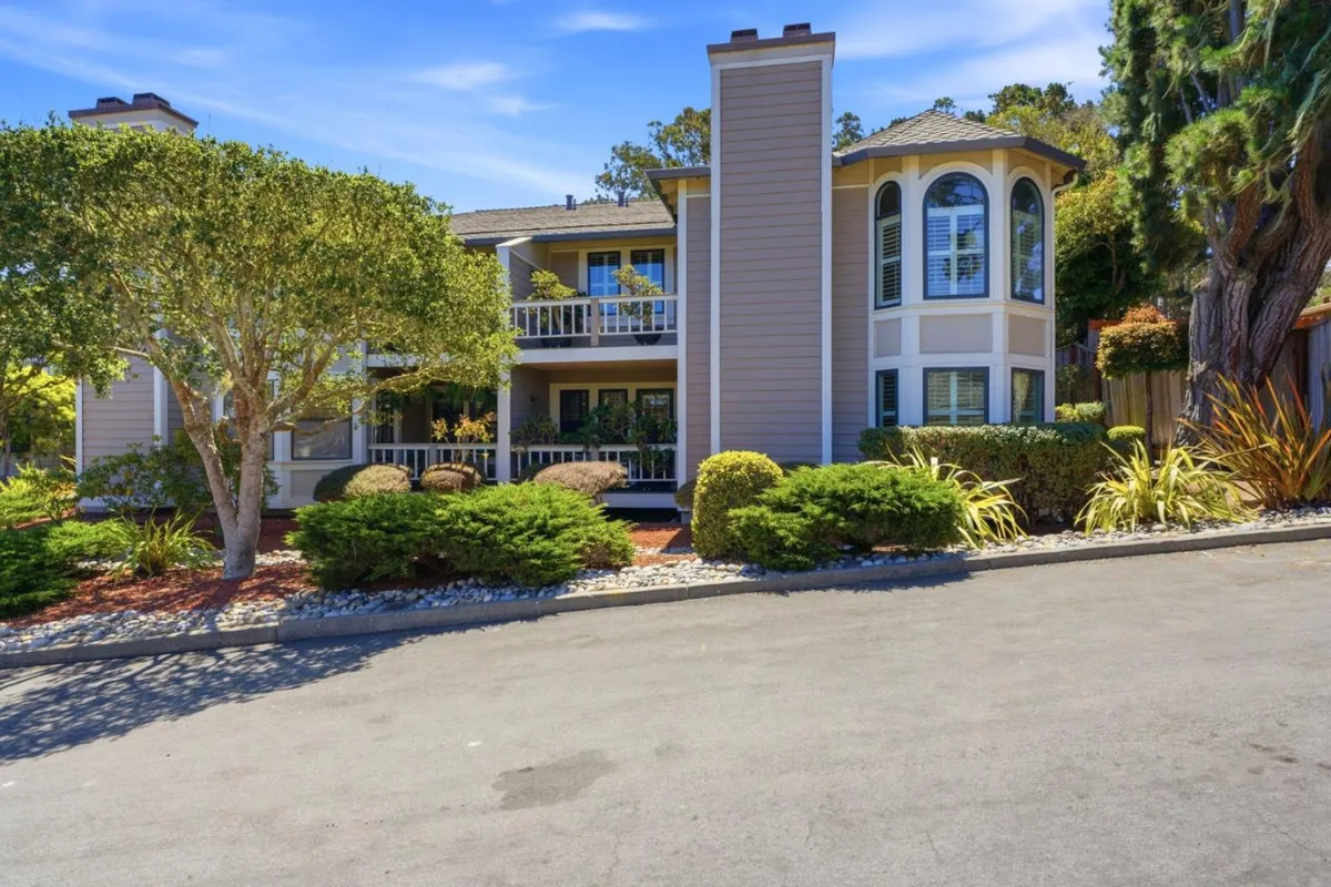 Glenwood Heights Condo