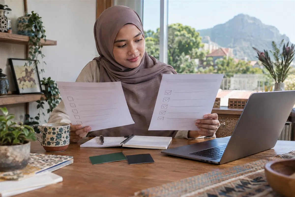 Illustrative customer preparing an account-switching checklist