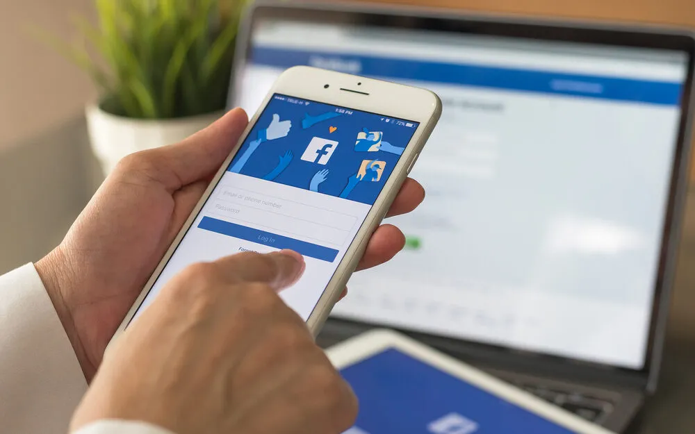 Boost Your Business with Facebook Ads: Top Benefits Explained