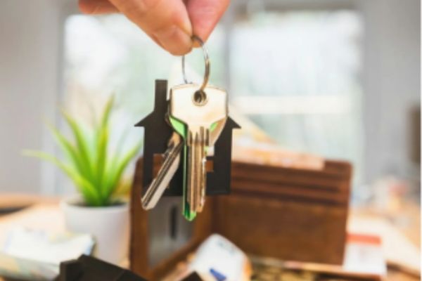 Year-End Real Estate Closings Made Easy with Mobile Notaries