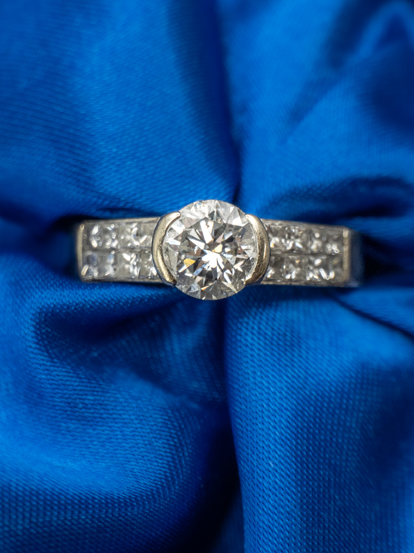 Unlock Cash with Collateral Loans, Keep Your Jewelry