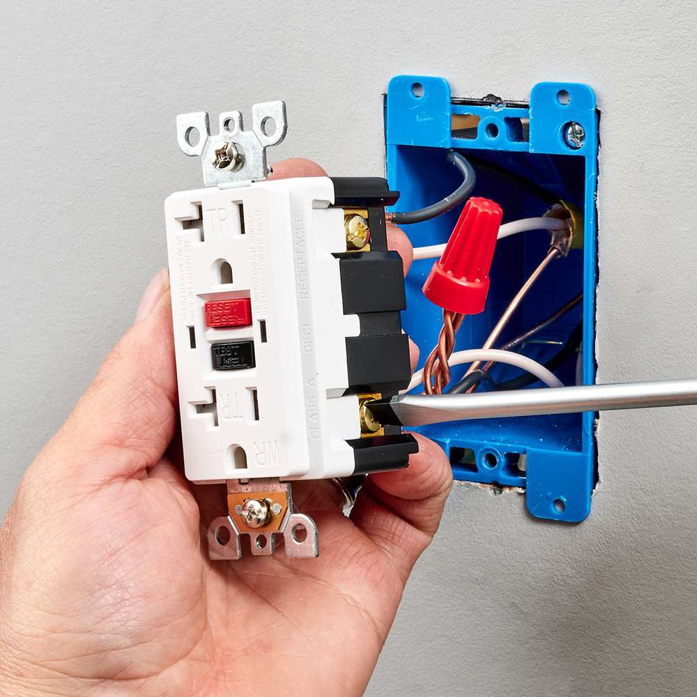 Murrieta, CA Outlet, Switch & GFCI Repair