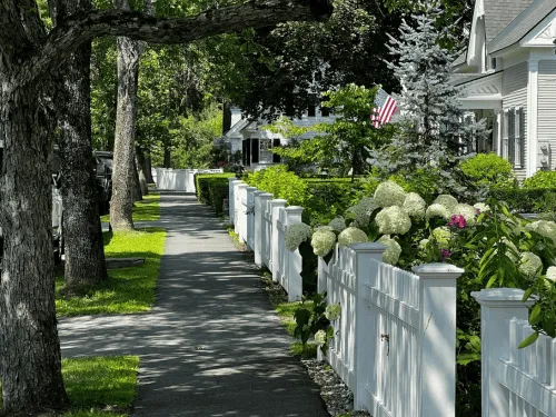 Example of Fence installation and Repairs in GA done by Catalan Landscaping for specific service page
