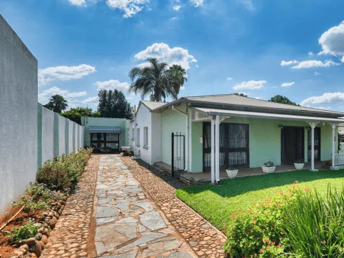 Example of walkway in Atlanta GA