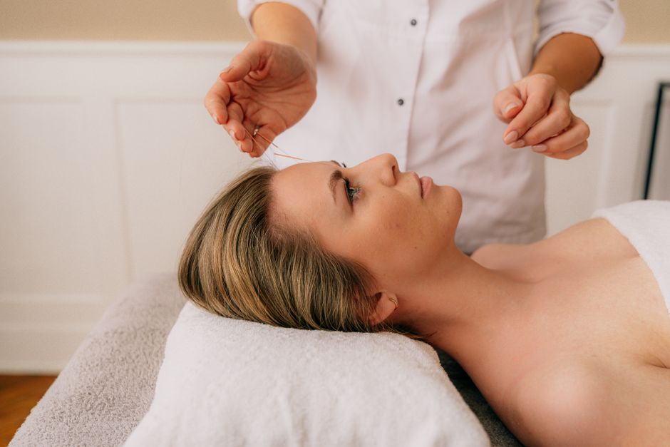 cosmetic acupuncture collagen boost