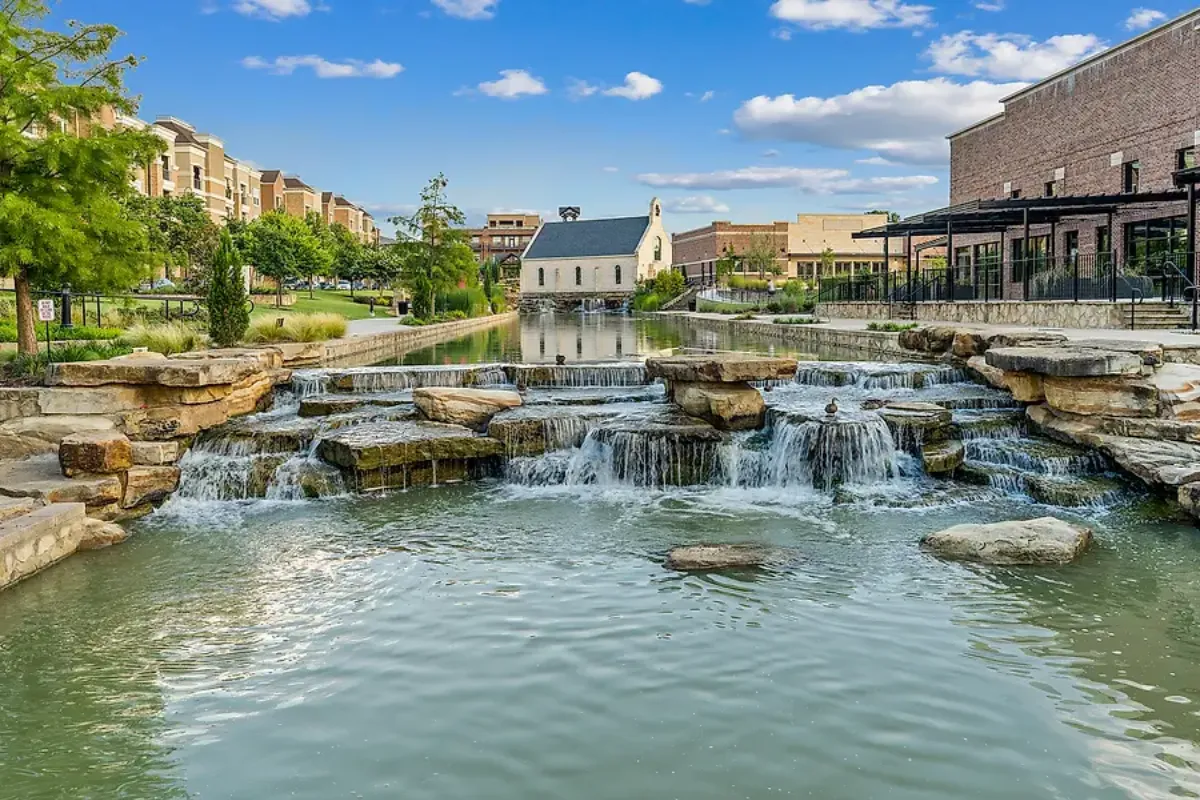 River Walk water features in Flower Mound, Texas