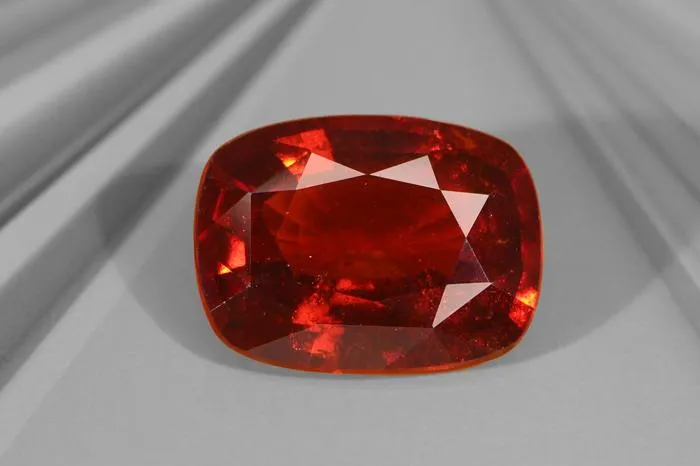 HESSONITE – RAHU (GOMEDH)Image