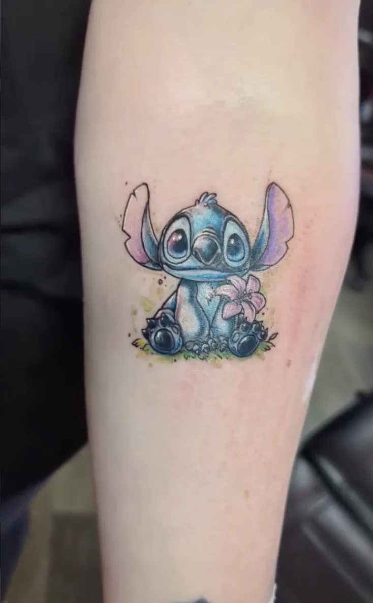 red white and black no smoking sign