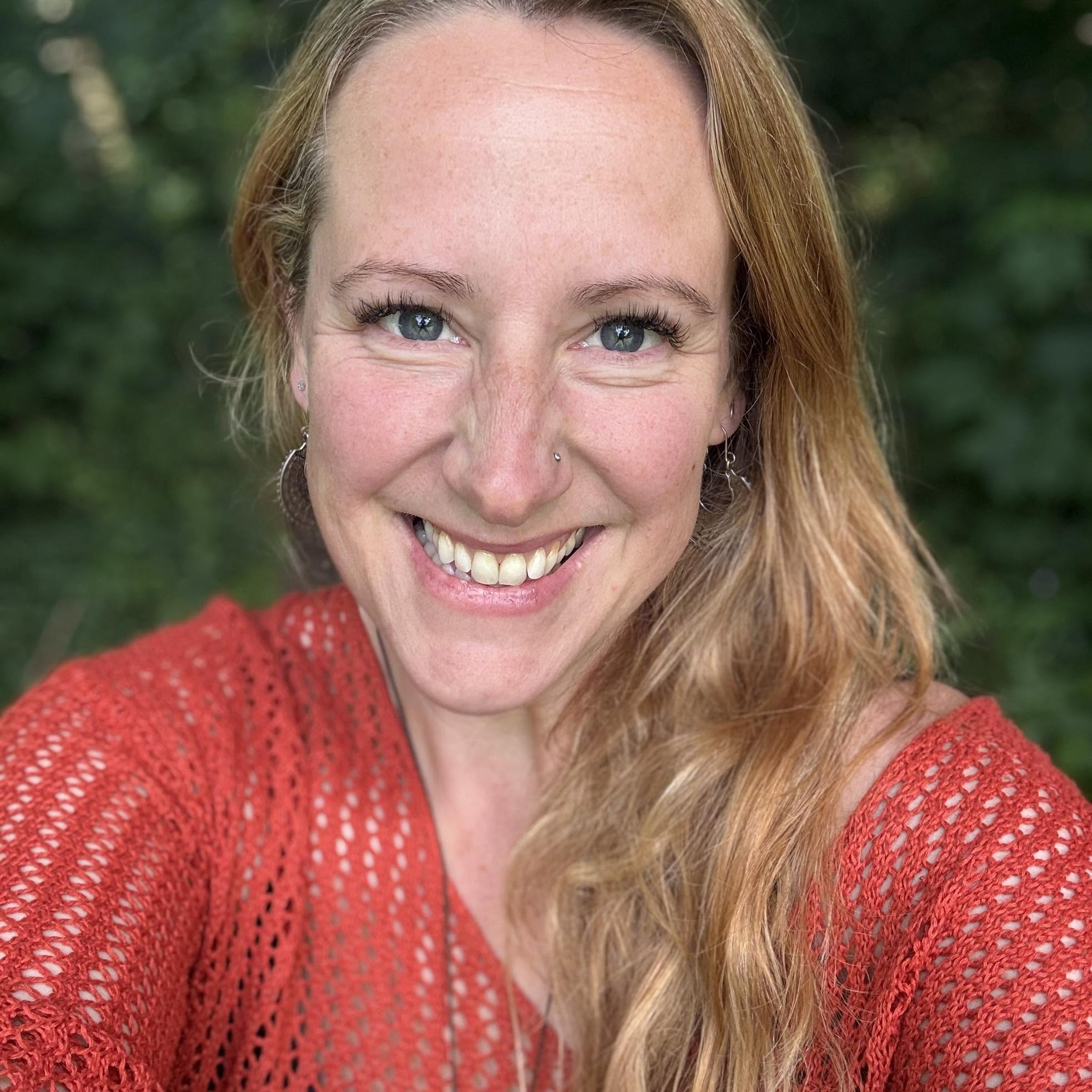 Portrait of facilitator Helen Tottem