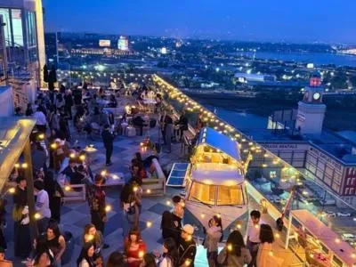 prime met rootop party