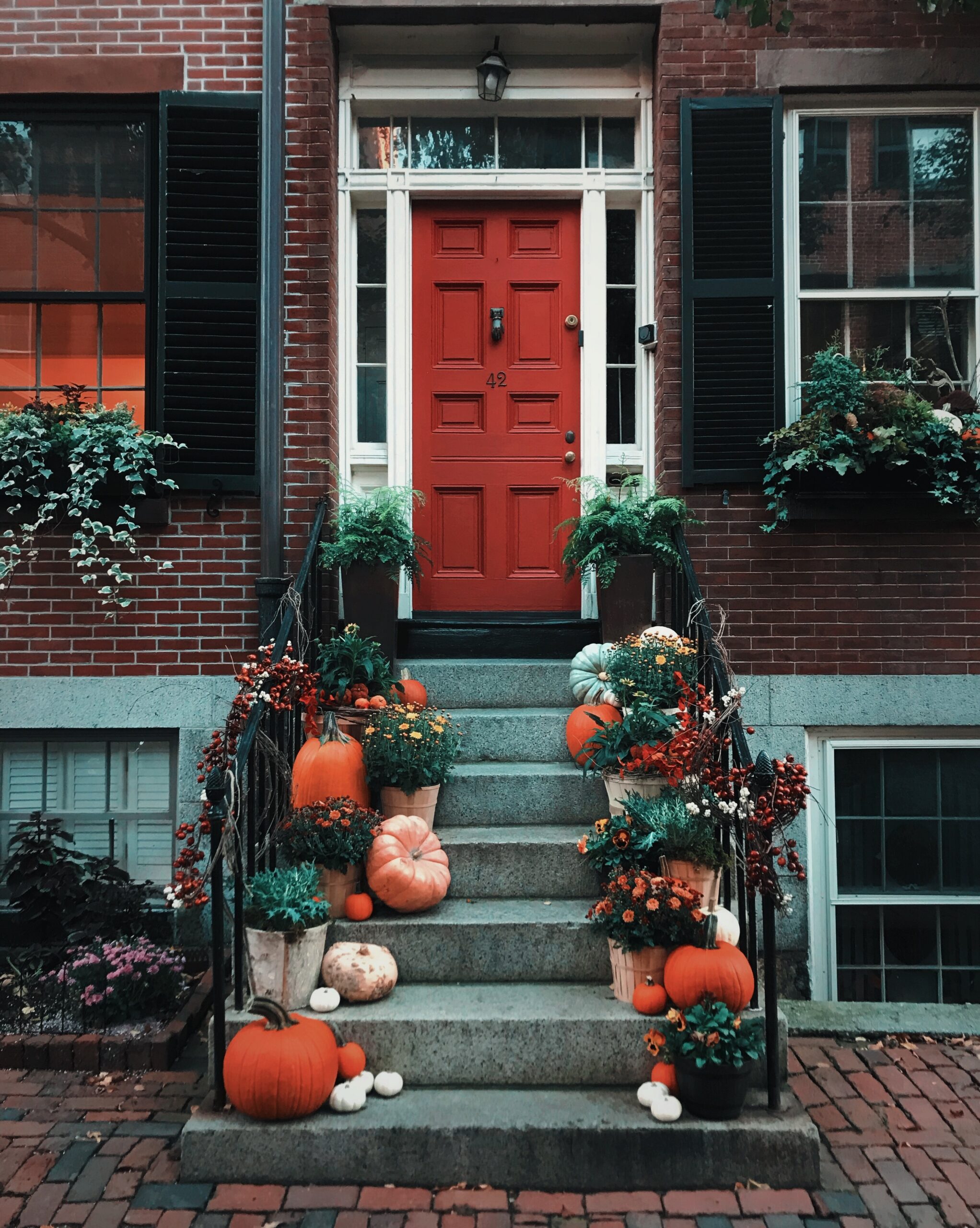 Thanksgiving: A Mindful Moment or a Sanity Suck?