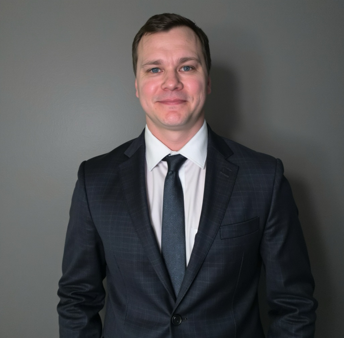 Dr. Axel, chiropractor at Legend Chiropractic Excelsior in Shorewood, MN