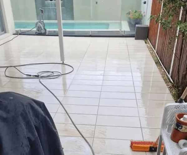 Gutter Cleaning Mount Coolum