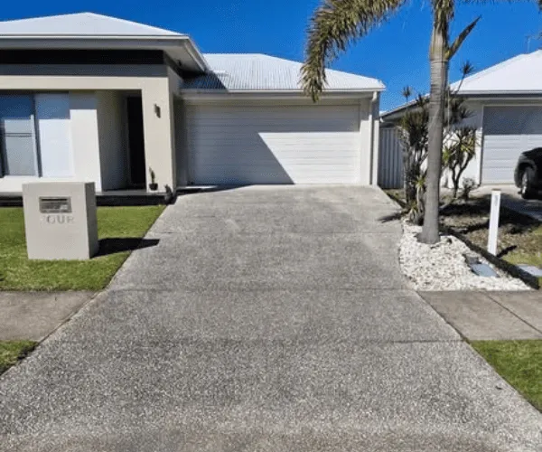 Cleaning of Footpaths Mount Coolum
