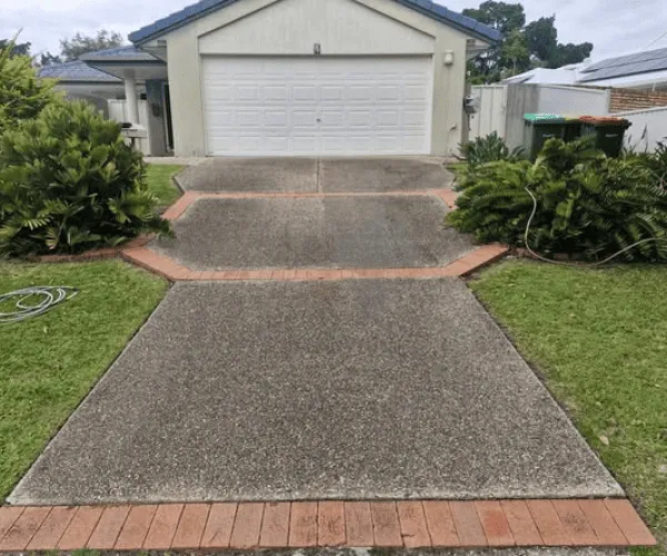 Driveway Pressure Washing Mount Coolum
