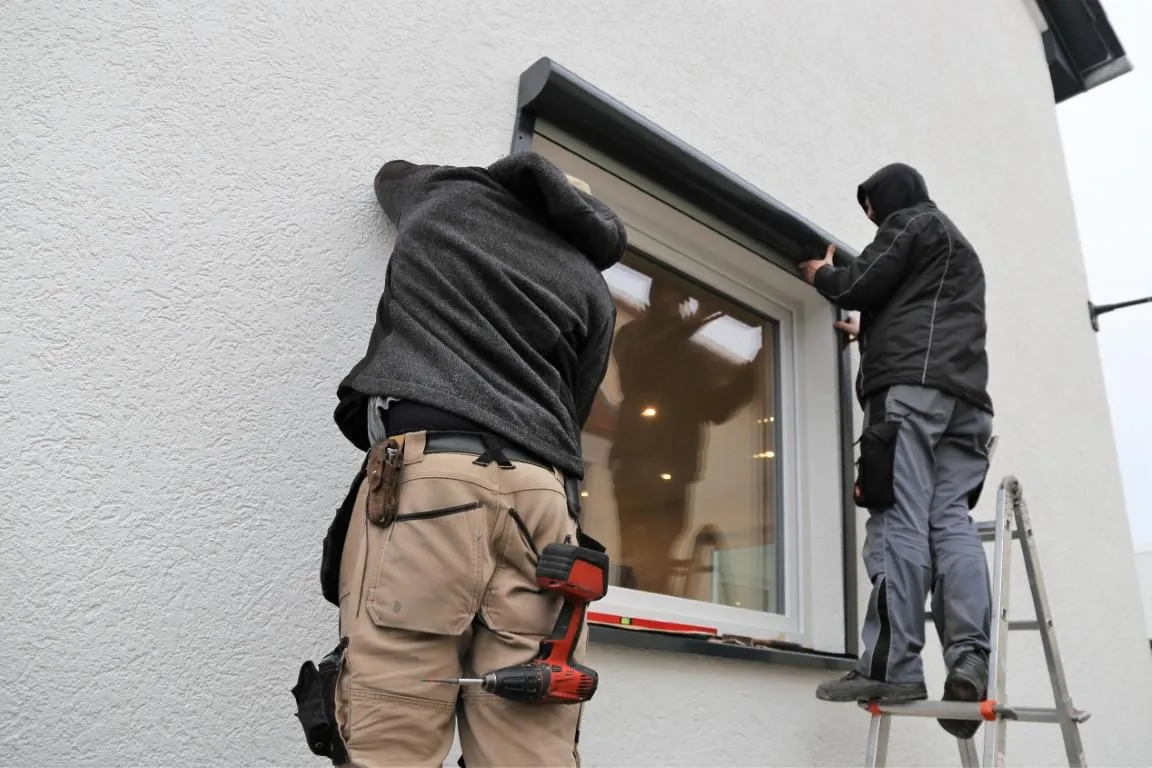 Roll down shutter installation company in Florida