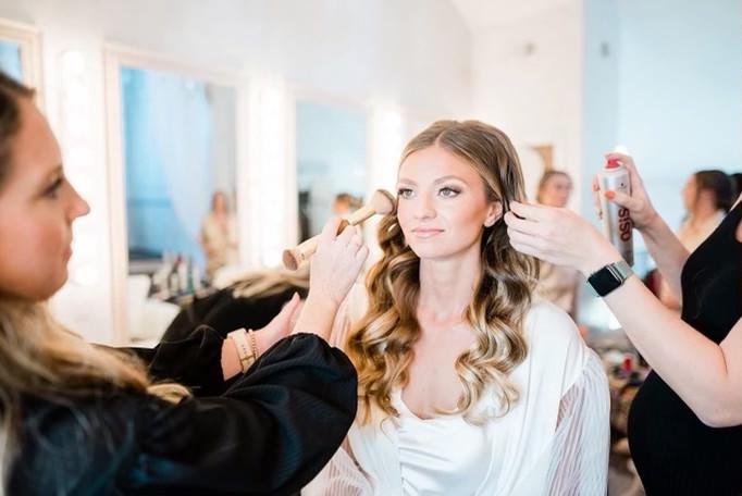 Luxury bridal makeup by Leah Mullins in Chattanooga