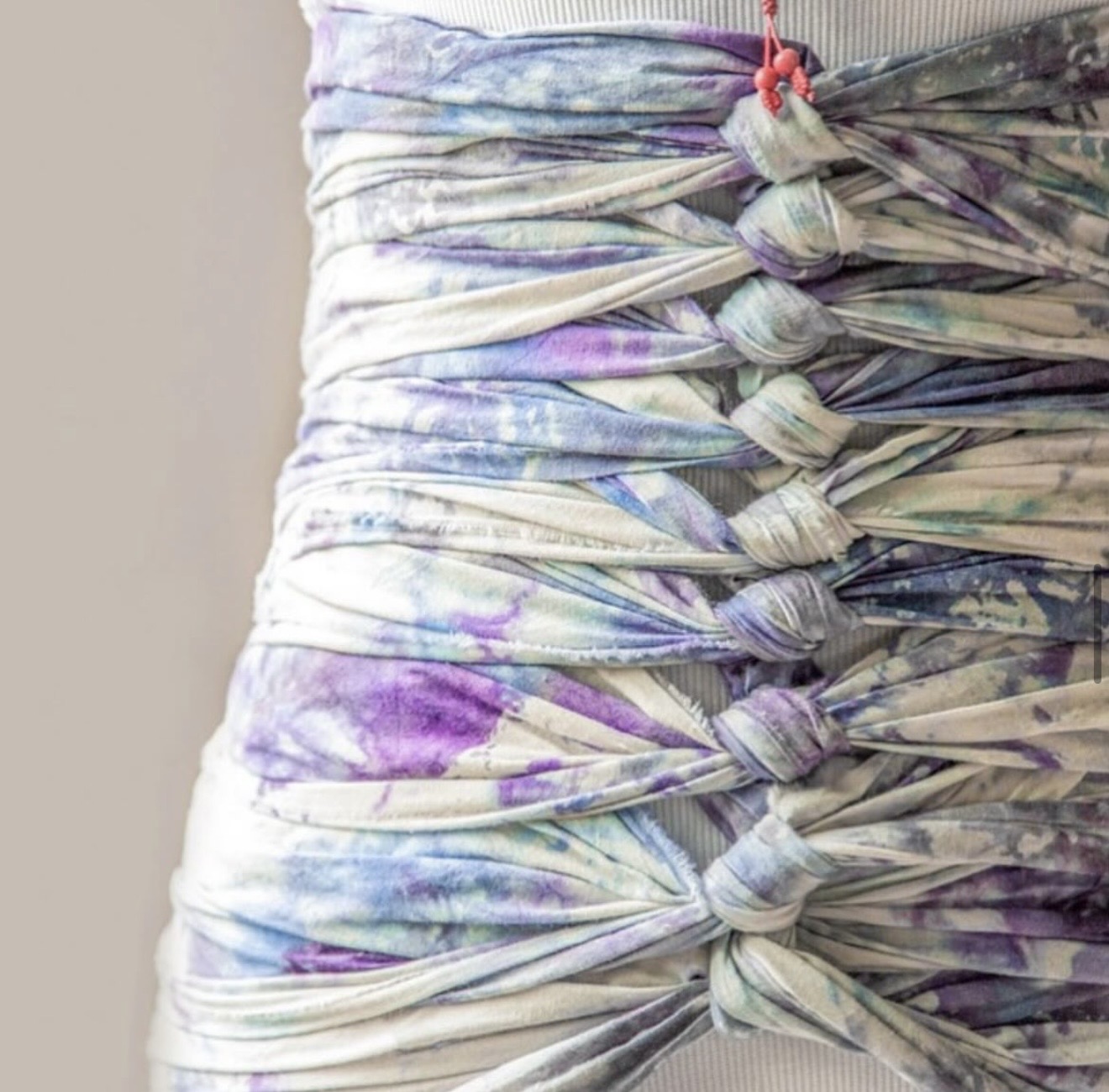 Postpartum Belly Binding Benefits, Safety, and Science Explained 
