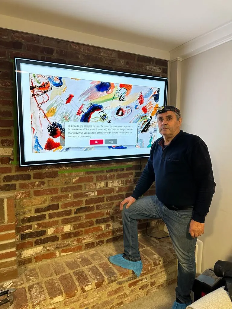 Professional TV mounting service in Clifton Virginia
