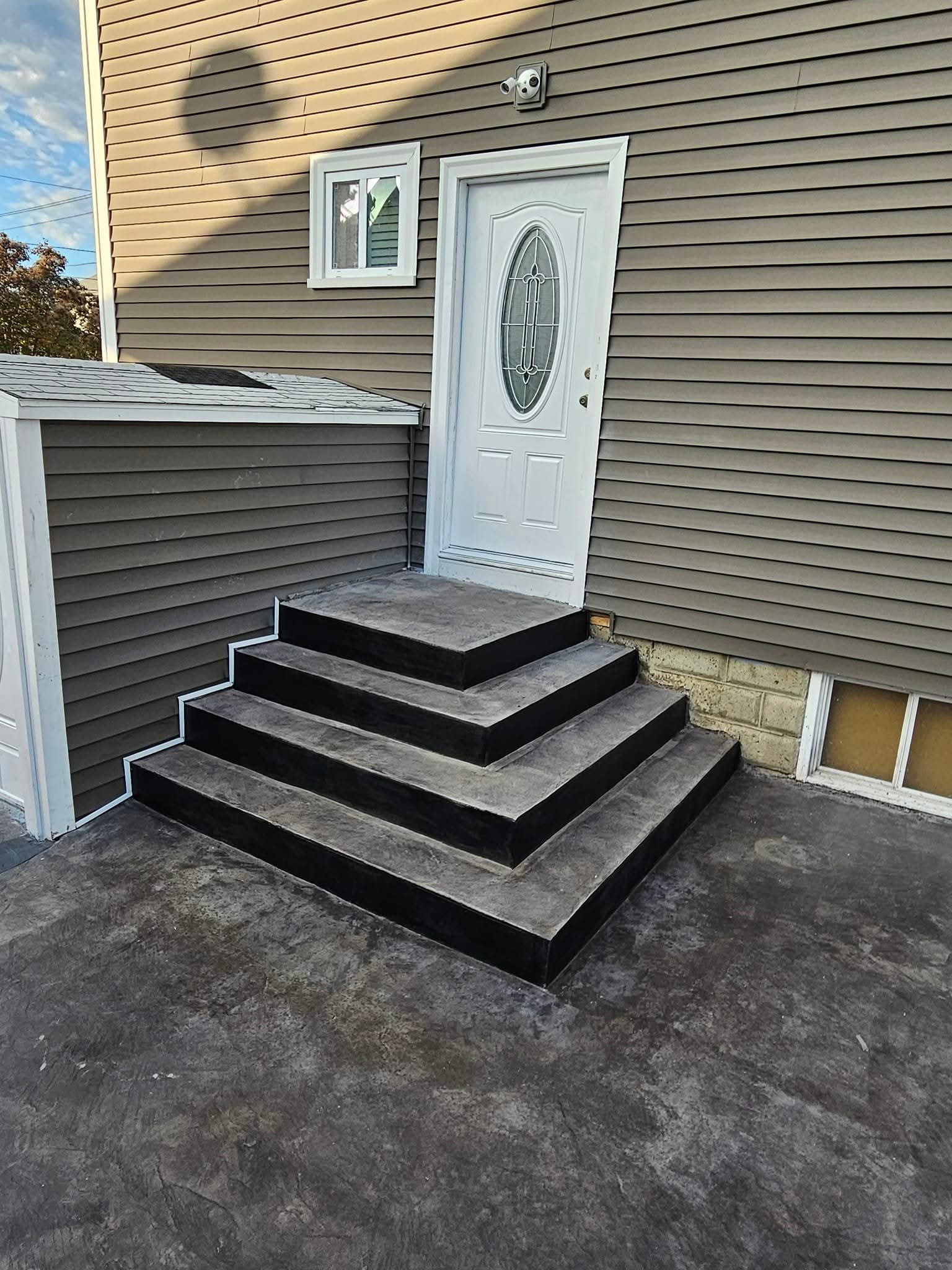 Pool Decking 
