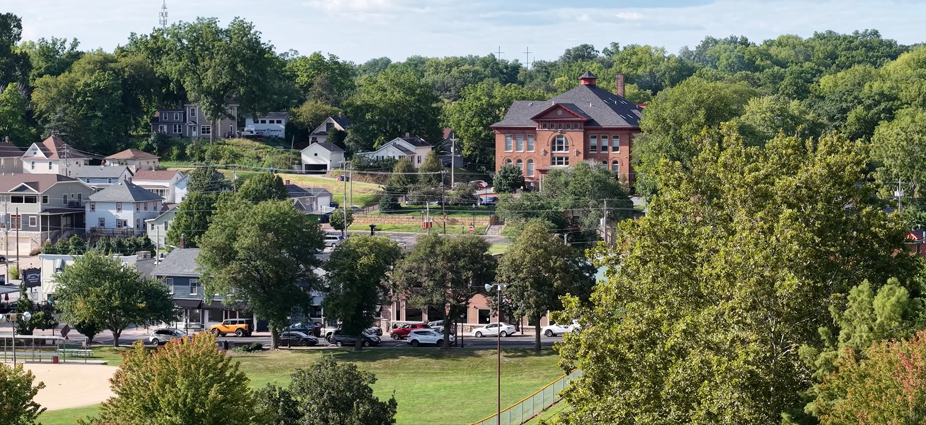 Are People moving to Iowa?