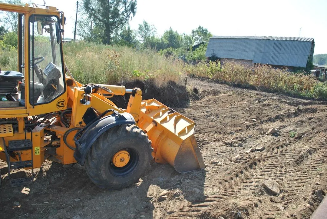 Grading, Excavating & Dirt Work
