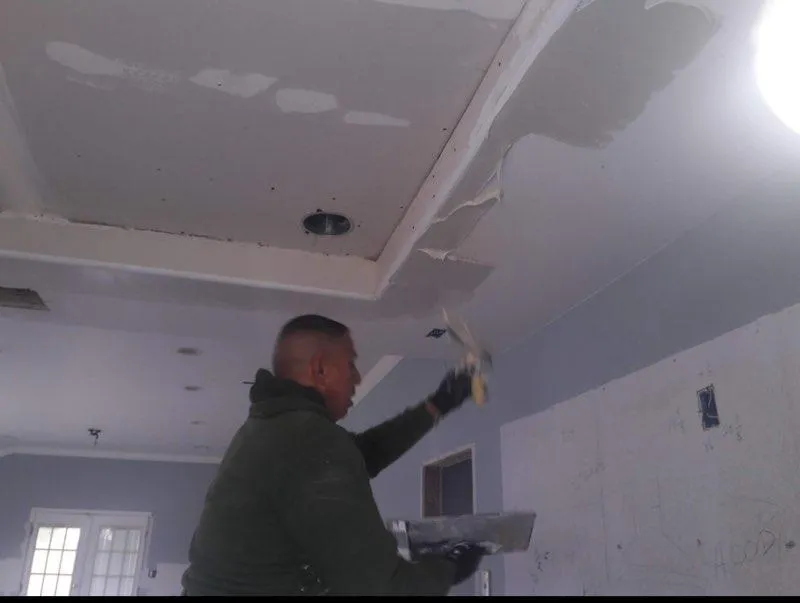 Tape & Float / Drywall Finishing