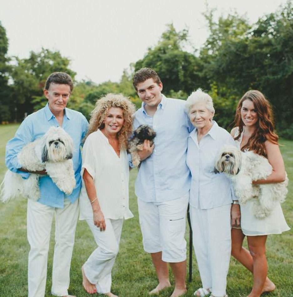 Pat Shibley with her family 