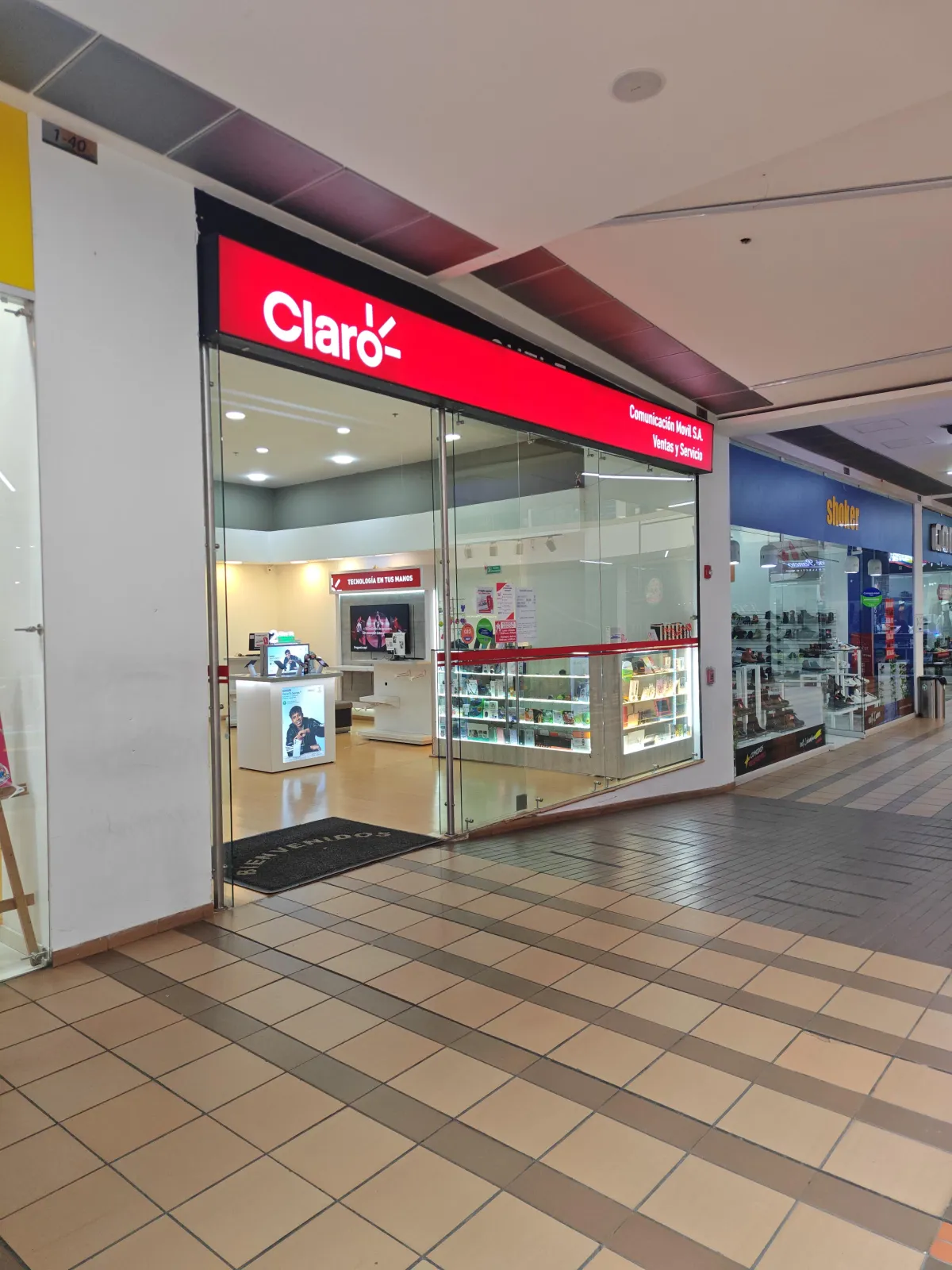 Comovil Centro Comercial Mi centro Loal 139