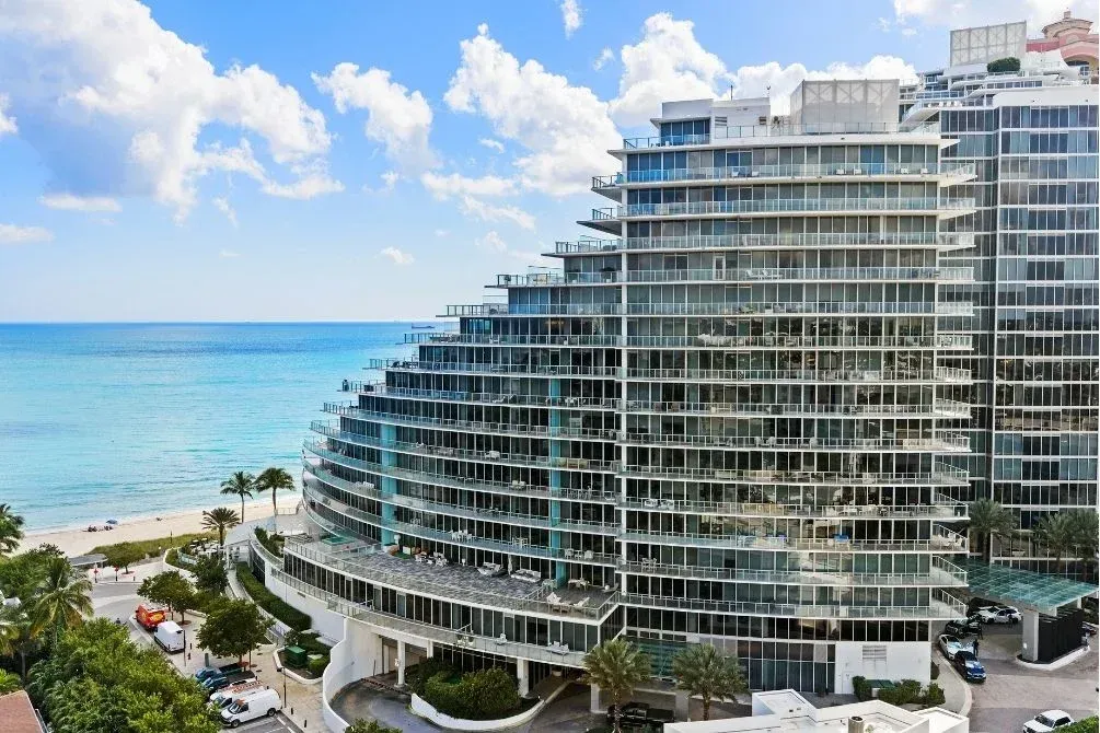 Waterfront condo building on the beach in Fort Lauderdale, FL