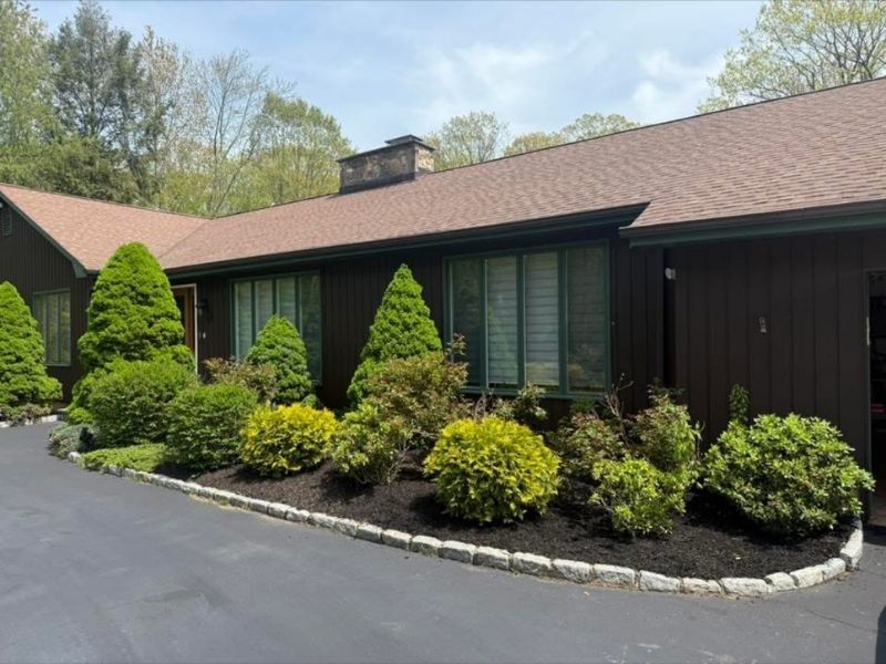 Professional landscaping services in Bridgeport, CT by Time To Cut Landscaping