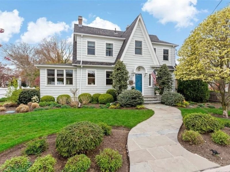 Expert Lawn Care in Bridgeport, CT by Time To Cut Landscaping