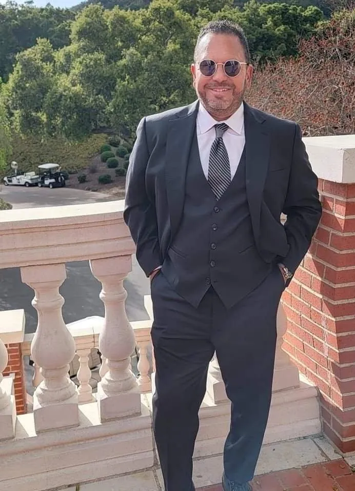 about carlo dupone, 20 year experience