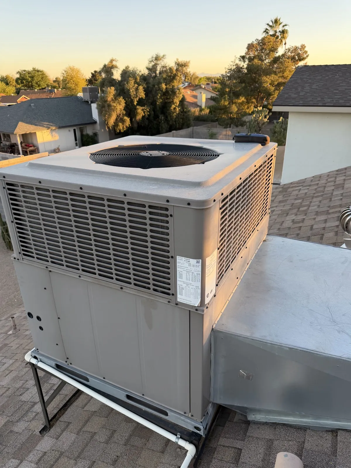 AC Repair or Replace in Apache Junction? How to Decide