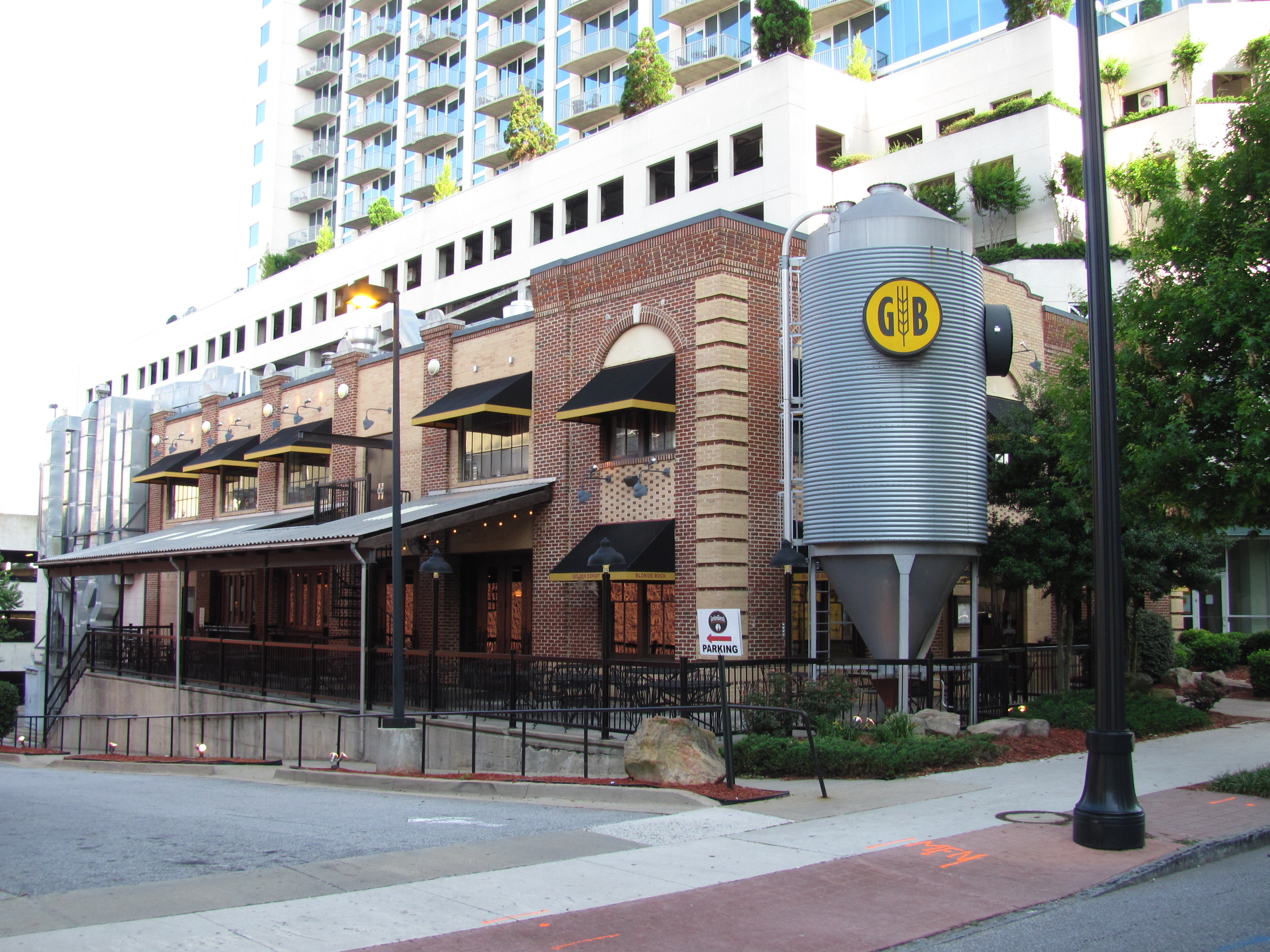 Atlanta Food Adventures by Car: Neighborhood Eats, Hidden Gems & Local Favorites