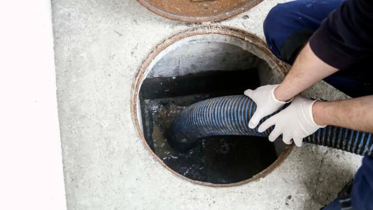 Avoid Costly Repairs: The Benefits of Septic Tank Cleaning