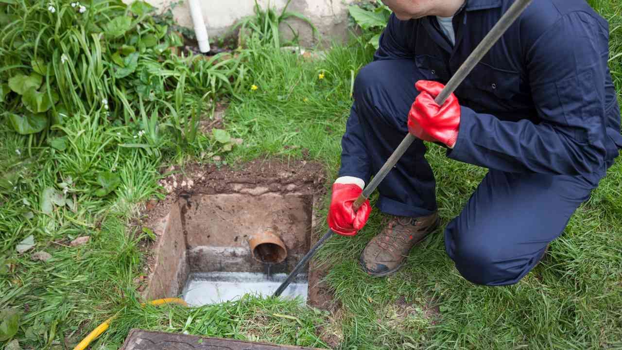 septic tank pumping