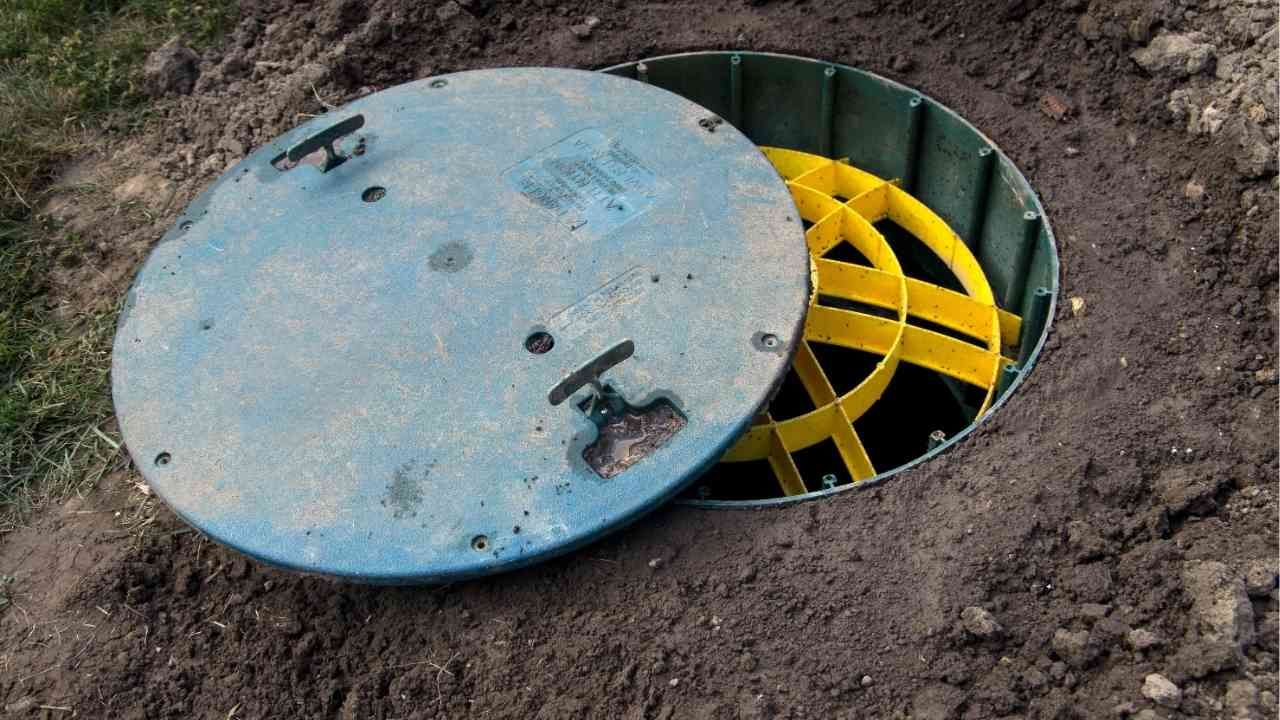 professional septic tank cleaning