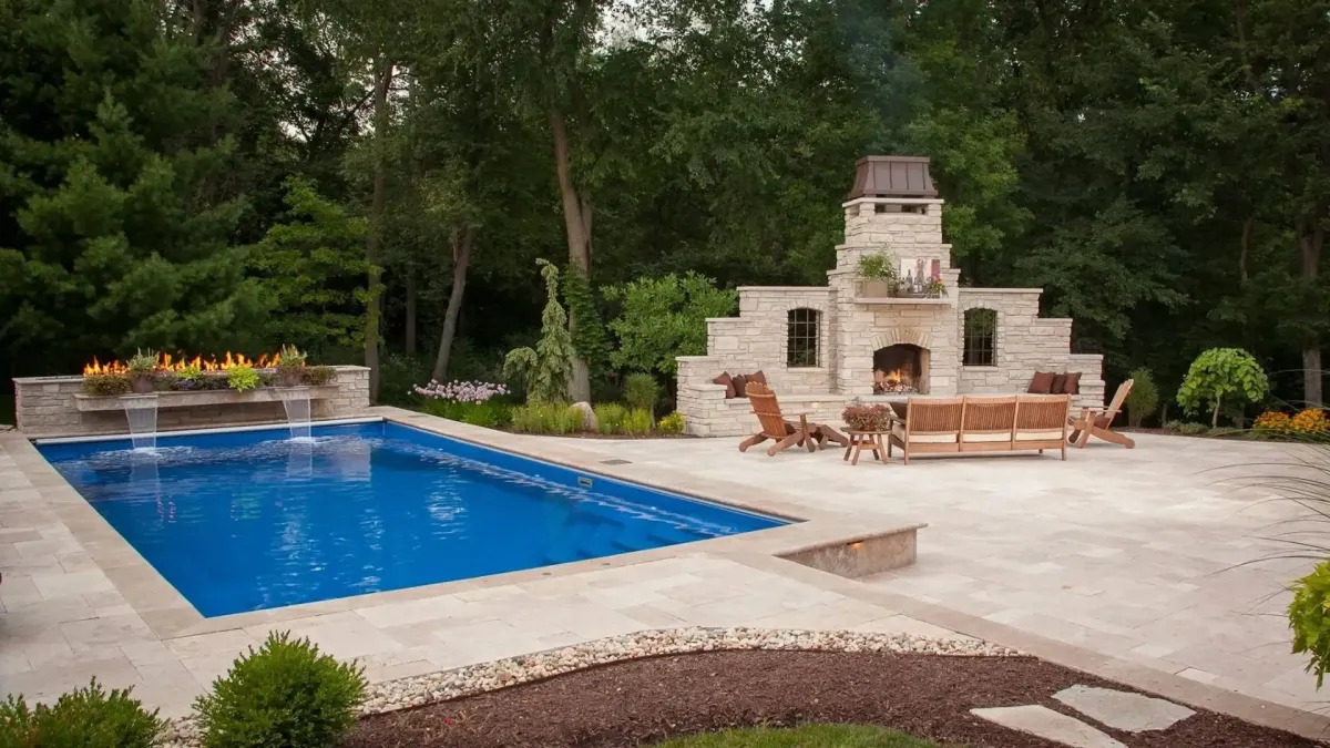 small custom swimming pools