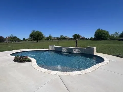 swimming pool installation companies near me