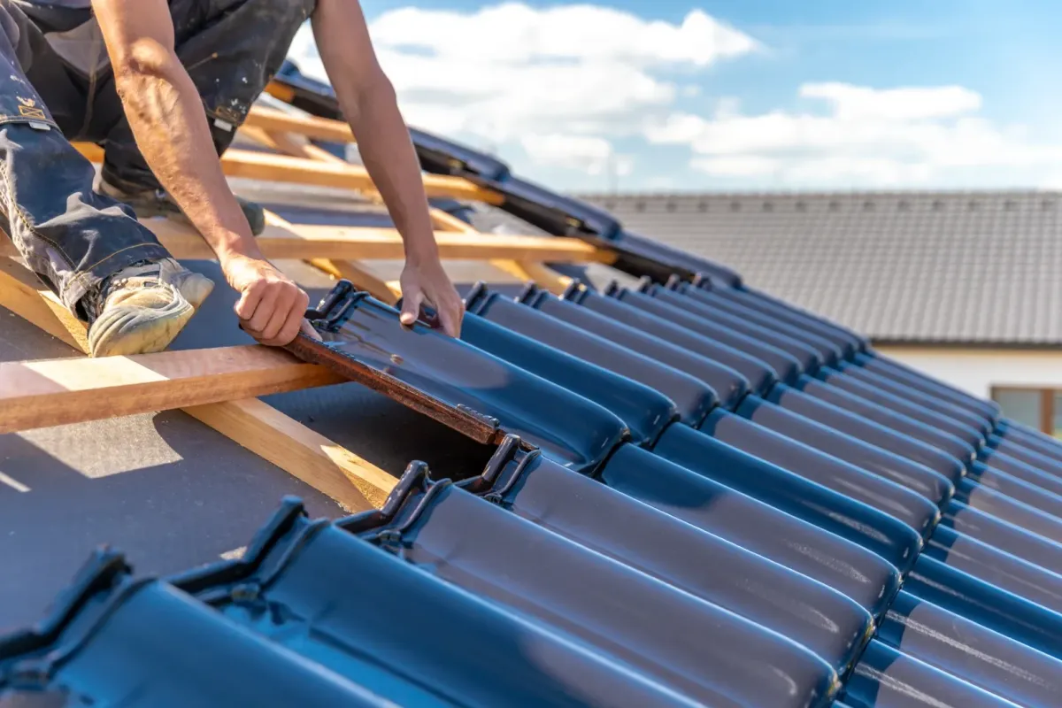 Roofing contractor in Blue Ridge GA