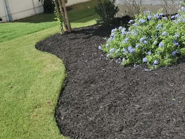 Mulch Installation in Lancaster