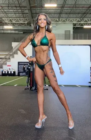 Julie Salter fitness and wellness lifestyle portrait