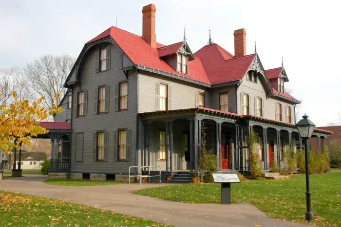 Roof replacement in Conneaut OH
